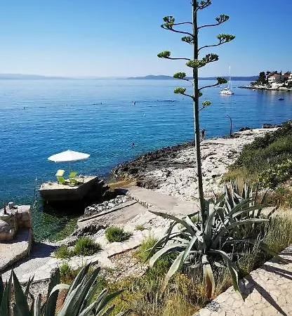 Bella Vista House Apartments, Hot Pool And Jacuzzi Apartmán