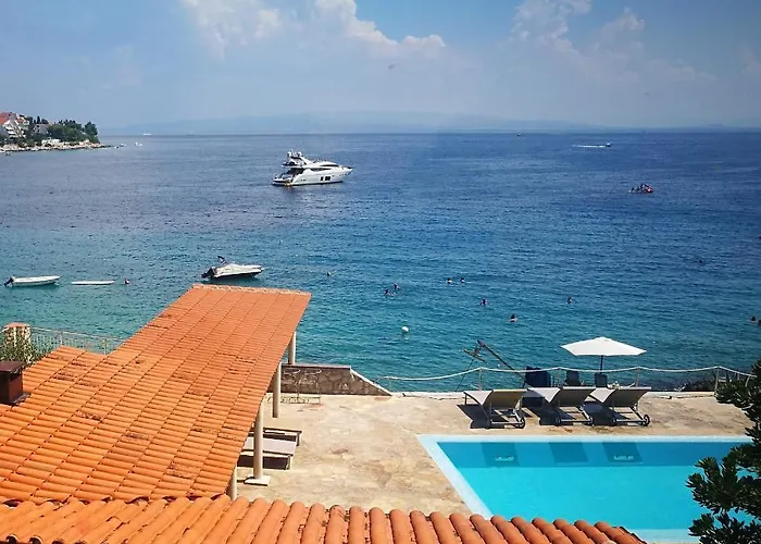 Bella Vista House Apartments, Hot Pool And Jacuzzi Apartament
