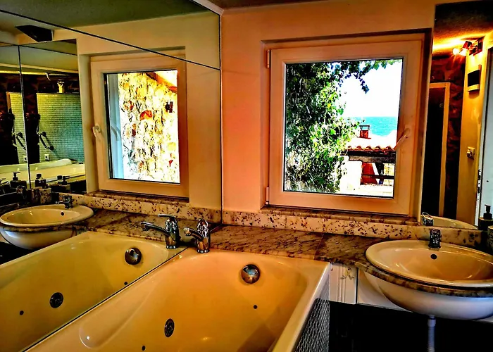 Bella Vista House Apartments, Hot Pool And Jacuzzi Apartament *