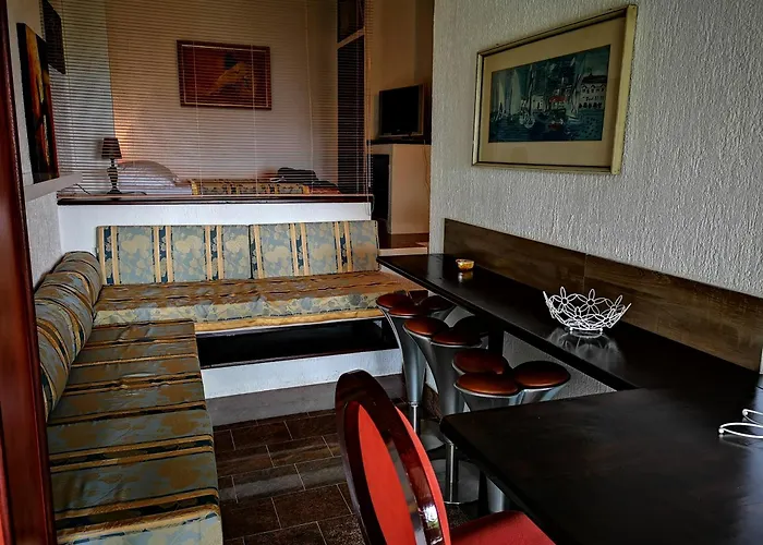 Bella Vista House Apartments, Hot Pool And Jacuzzi Apartament