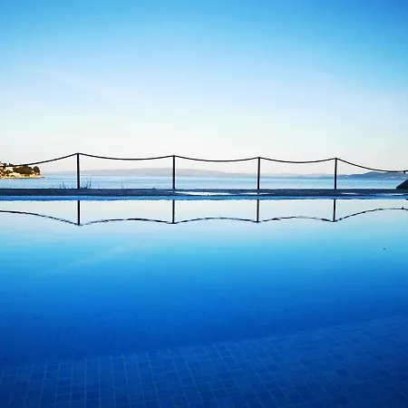 Bella Vista House Apartments, Hot Pool And Jacuzzi Apartament *