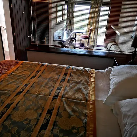 شقة Bella Vista House Apartments, Hot Pool And Jacuzzi