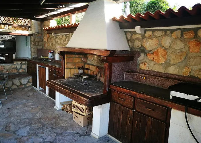 Bella Vista House Apartments, Hot Pool And Jacuzzi * Trogir
