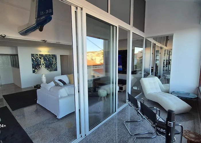 Bella Vista House Apartments, Hot Pool And Jacuzzi