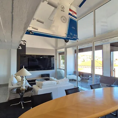 Bella Vista House Apartments, Hot Pool And Jacuzzi Lägenhet *